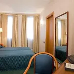 Hotel Classic Tulipano 3*
