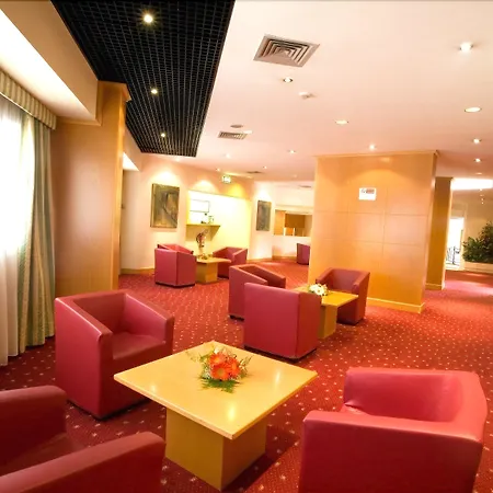 Classic Tulipano ホテル 3*