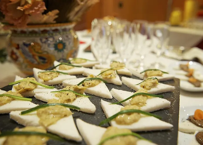 Classic Tulipano Hotel 3*